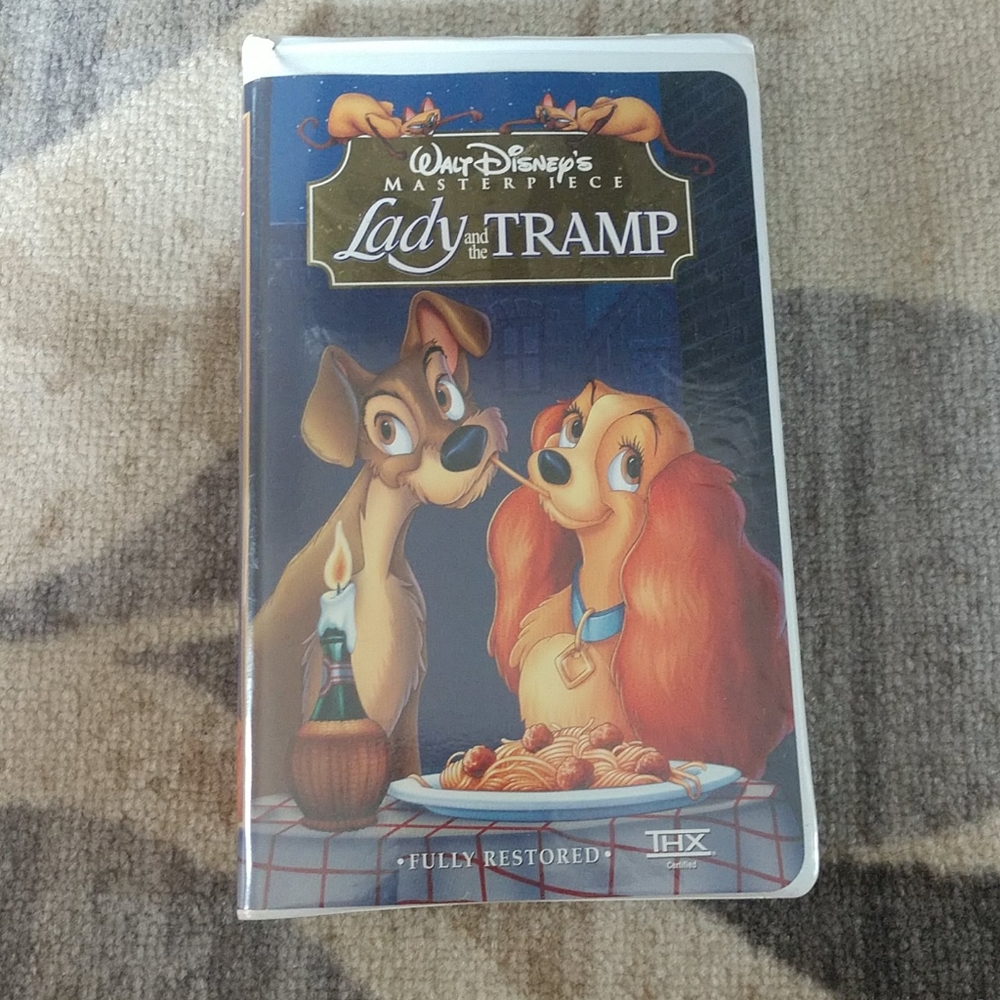 Walt Disney's Lady in the tramp masterpiece VHS
